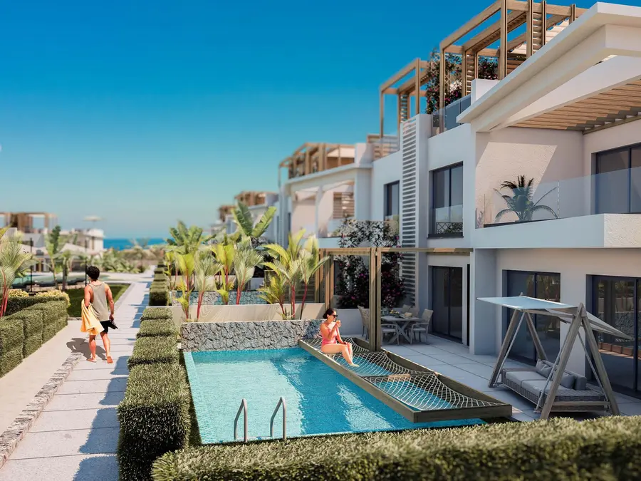 Gartenwohnung mit 3 Schlafzimmern und Pool