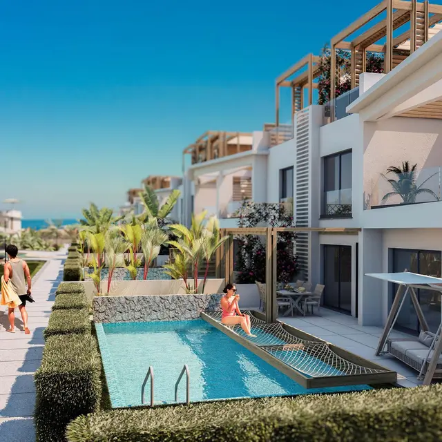Gartenwohnung mit privatem Pool