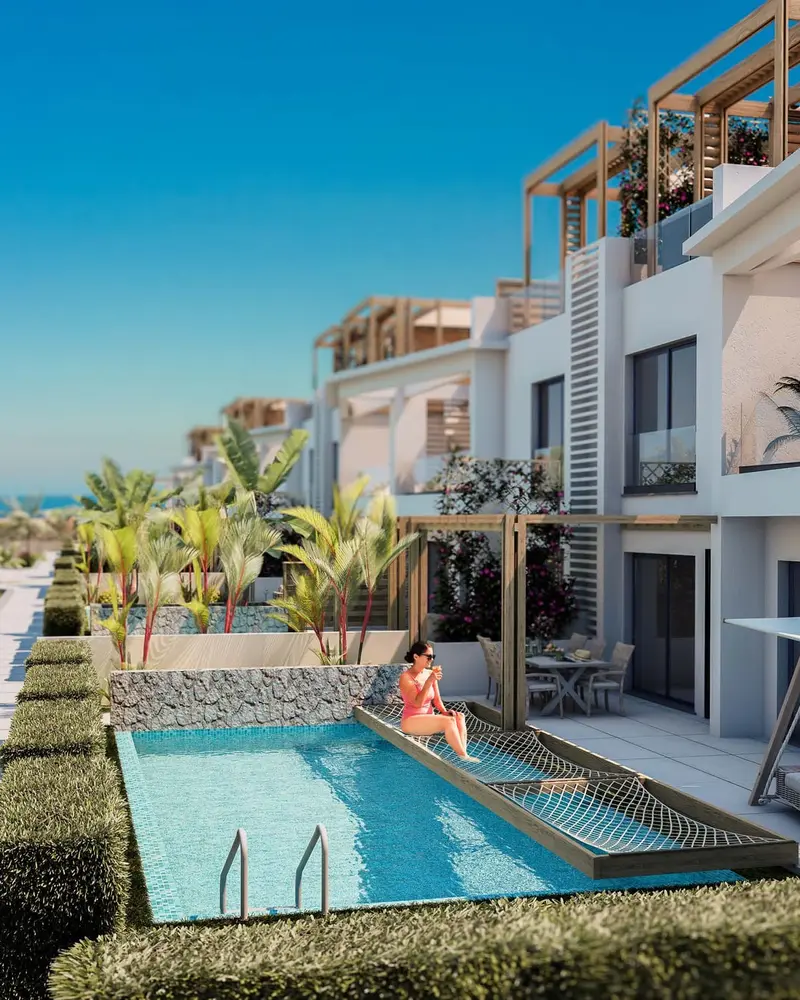 Gartenwohnung mit privatem Pool